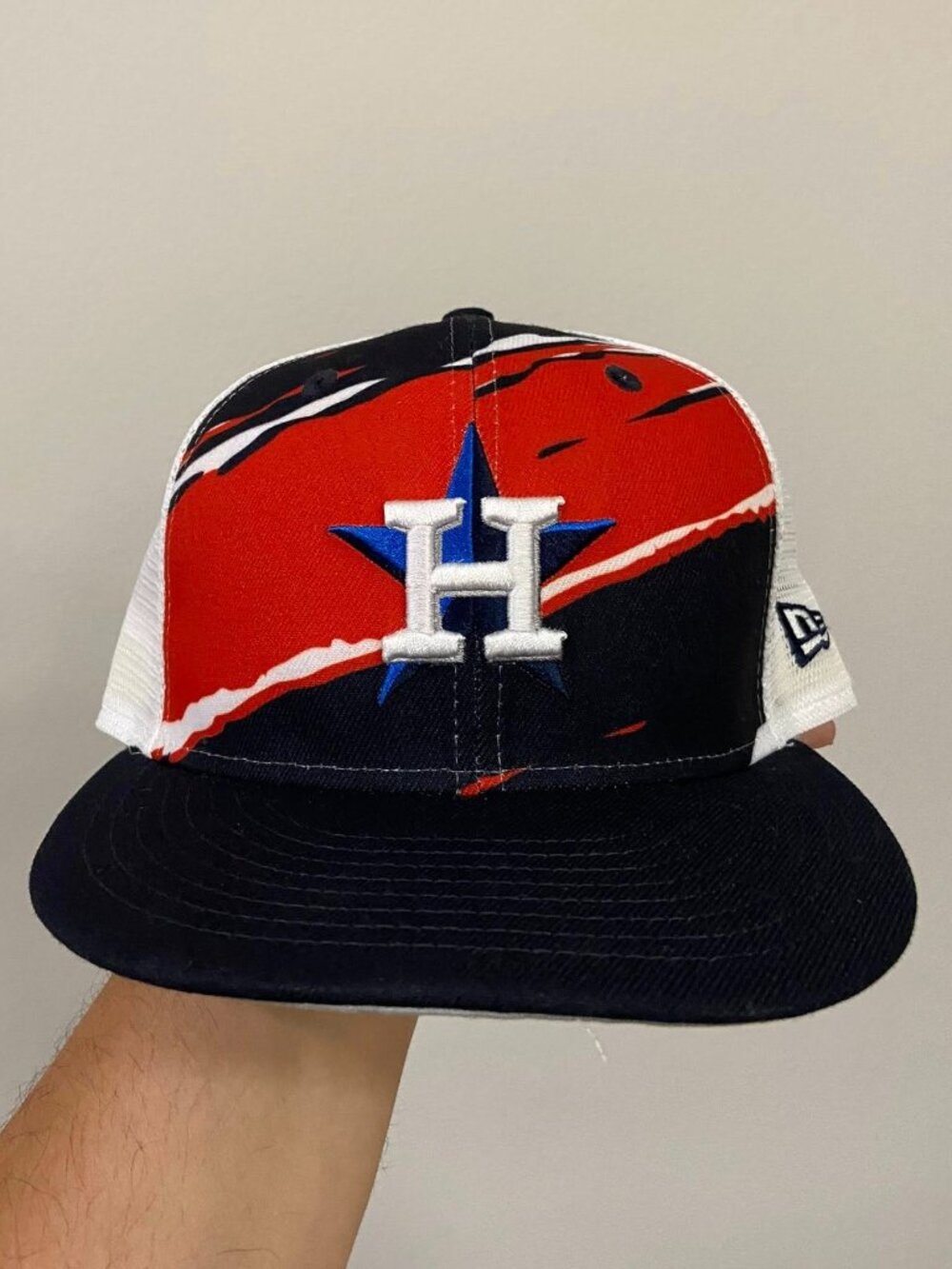NEW ERA Houston Cap — White with Black and Red — One Size